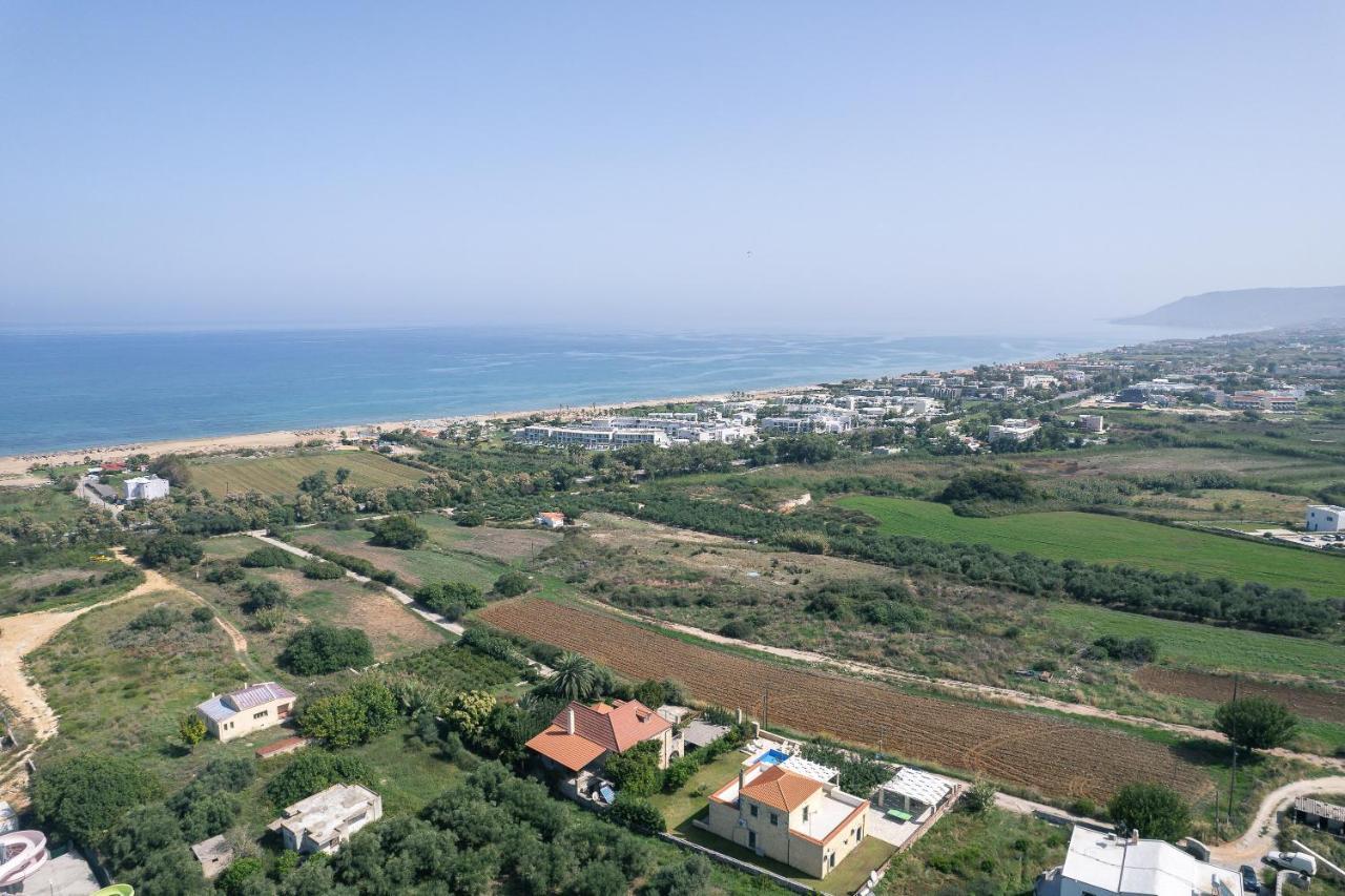 Villa Pinelopi Asprouliánoi Exterior photo