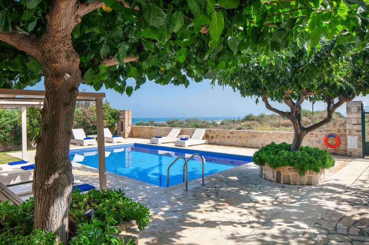 Villa Pinelopi Asprouliánoi Exterior photo