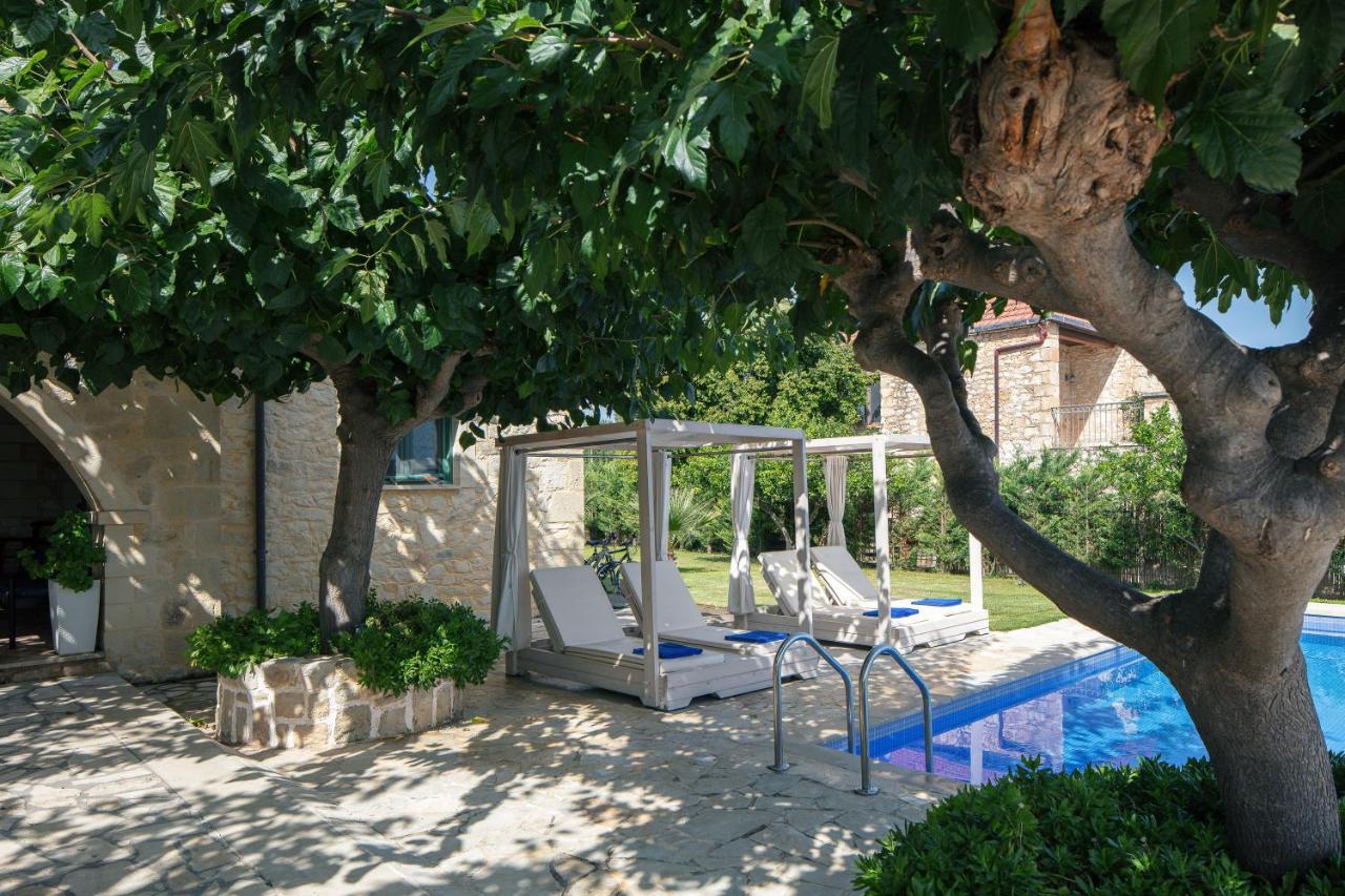 Villa Pinelopi Asprouliánoi Exterior photo