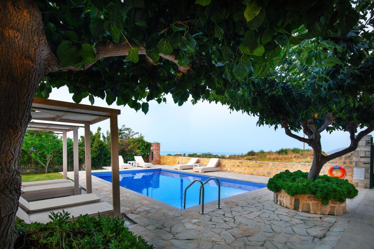 Villa Pinelopi Asprouliánoi Exterior photo