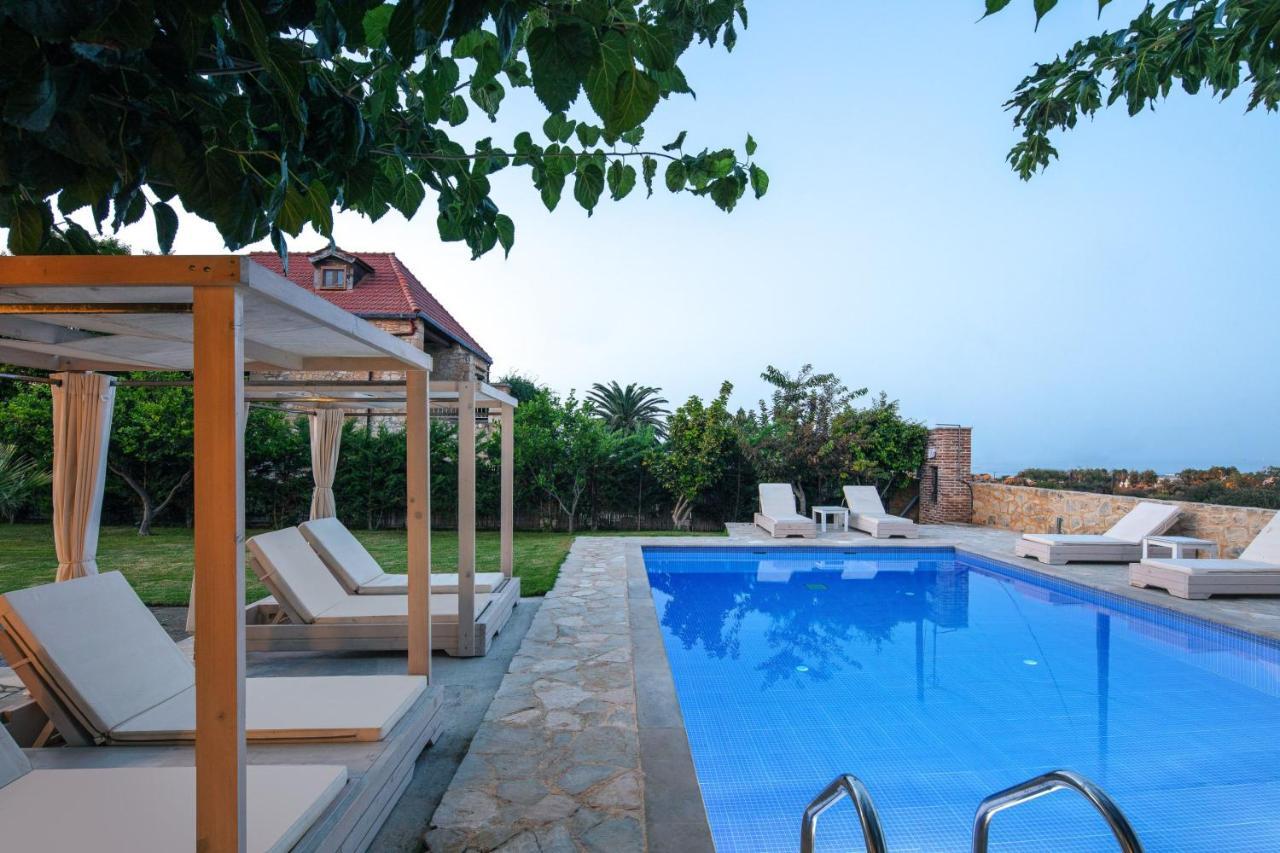 Villa Pinelopi Asprouliánoi Exterior photo